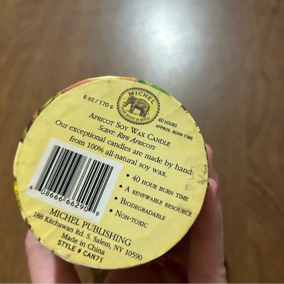 Soy Wax Candle NWT - Picture 2 of 3